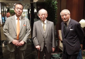 ttn19_ProfAkazaki_PresWatanabe_ProfSakuta